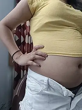 Ruhi_07のライブXXXチャット