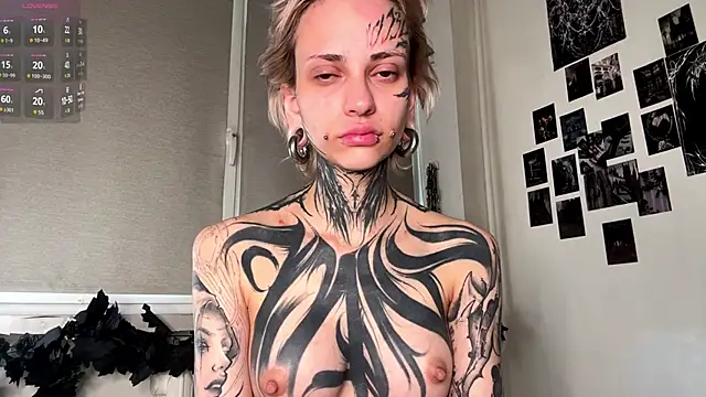 KizzieSherbert Adlı Modelin Canlı XXX Sohbeti