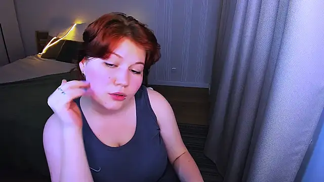 MiaLacricen Live XXX chat