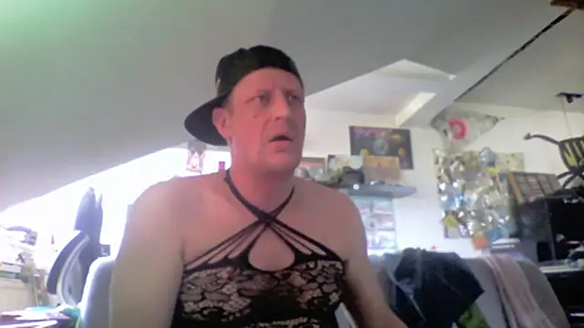 Bigthroaterboy লাইভ XXX চ্যাট