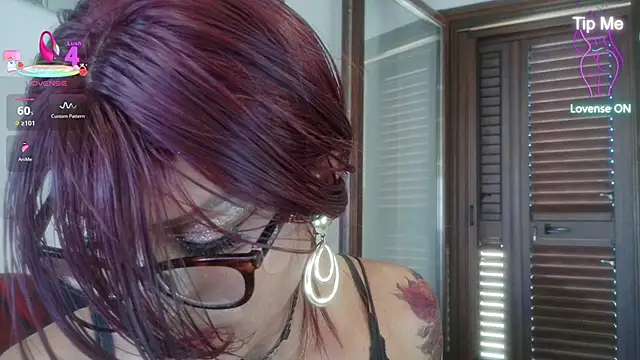 LadyOxana Live XXX-chat