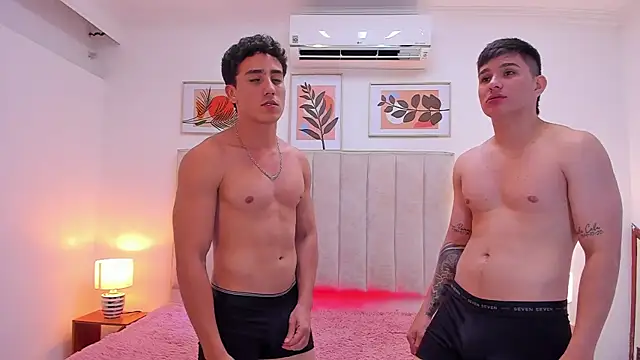 Živý XXX chat Couple_HotW