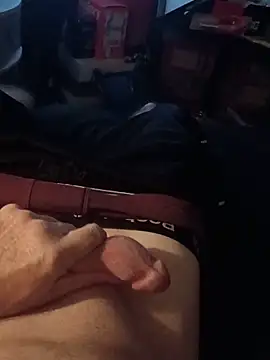 crazycam619のライブXXXチャット