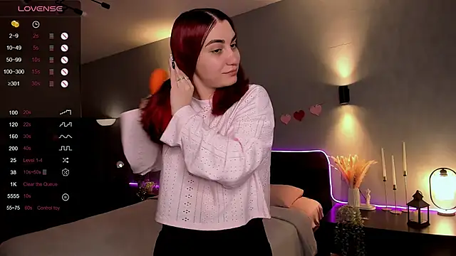 Czat XXX na żywo – hannacheekss_