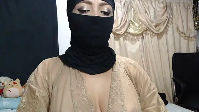 nadia__abaud Chat XXX live