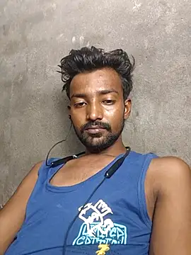 Pertunjukan Kamera Web India_HOT23