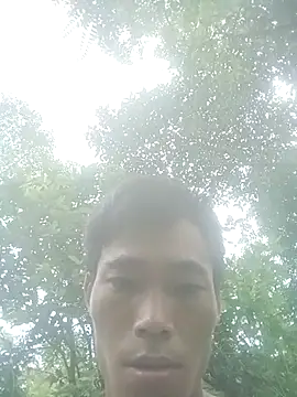 Hero-fuck69 网络视讯表演