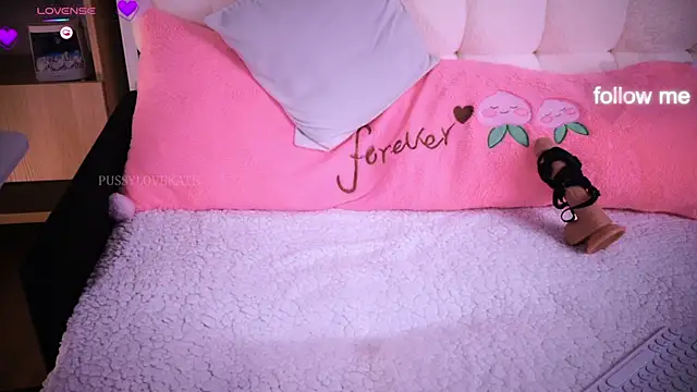 Pussylovekate's Live XXX Chat