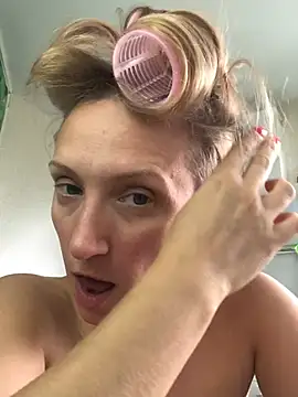 UmaTruewoman Chat XXX in diretta