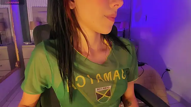 MelodyBlissのライブXXXチャット