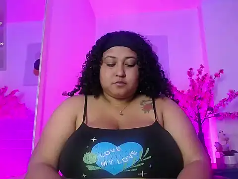 Ayliinn_ Adlı Modelin Canlı XXX Sohbeti