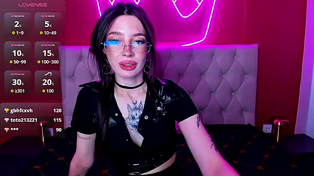IvyDainty's Live XXX Chat