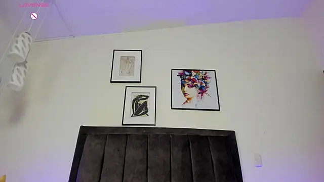 Melanie_hillz's Live XXX Chat