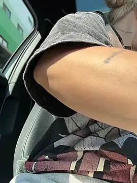 צ'אט XXX בשידור חי של NewLale