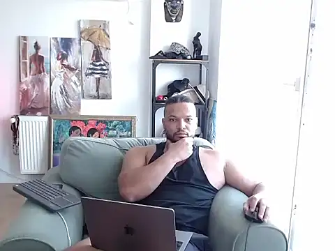 1LordKingsley's Live XXX Chat