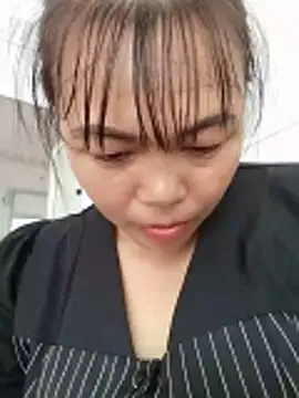 -Lemi- 现场XXX聊天