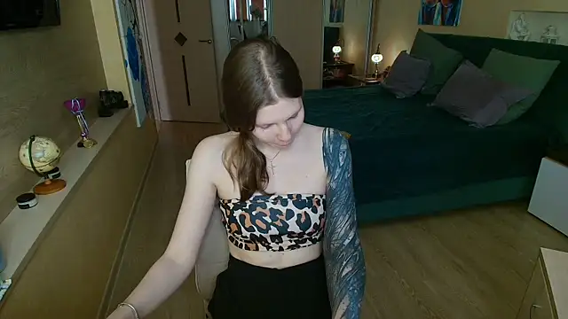 XXX chat uživo modela ReginaSparkle