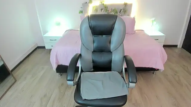 Živý XXX chat Mariam_Lopez__
