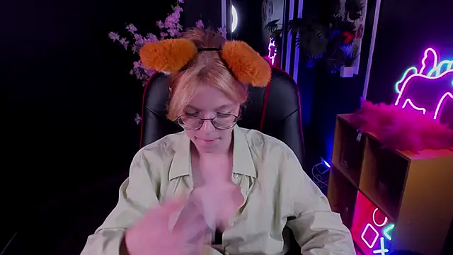 Chat XXX en directo de FoxxyyPolly