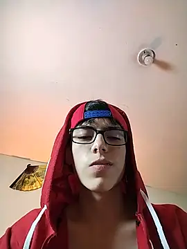 Show modela matti_deluca na web-kameri