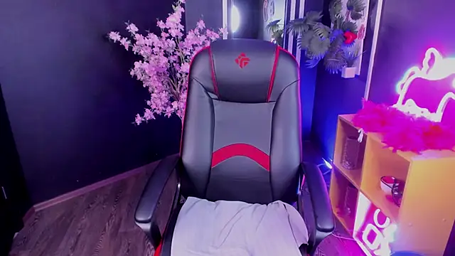 Živý XXX chat FoxxyyPolly
