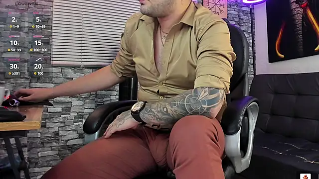 Nicolas_Fellener Chat XXX in diretta