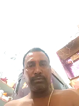 Priyasexcpl 现场XXX聊天