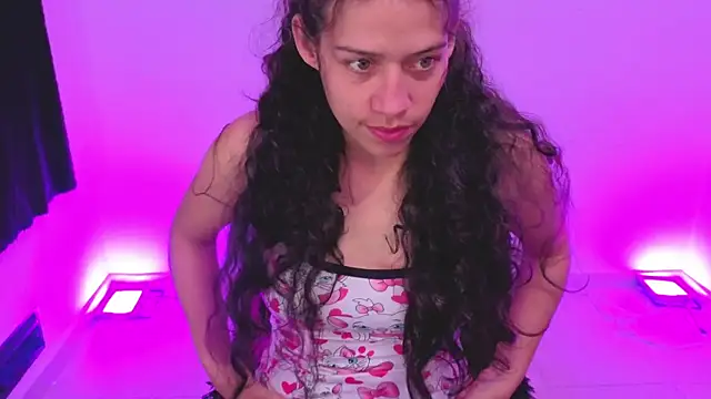daniela_rivasthlのライブXXXチャット