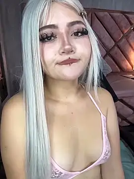 lya_nekko_ Chat XXX live