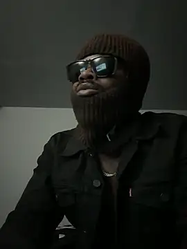 MIGHTYDEMONXXX's Live XXX Chat