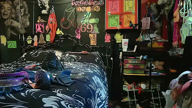 Онлайн чат XXX Splash_Queen420