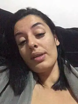 Catmila94 – Naživo XXX chat