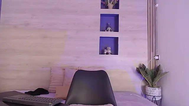Онлайн чат XXX Logan_Steel