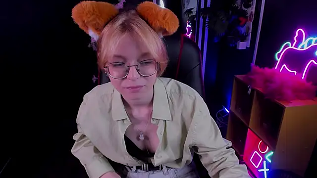 FoxxyyPolly 现场XXX聊天