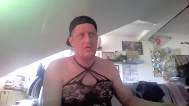 Chat XXX en directo de Bigthroaterboy