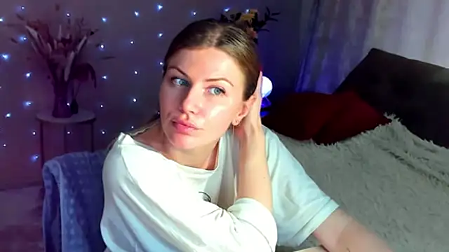 JinnaGreat's Live XXX Chat