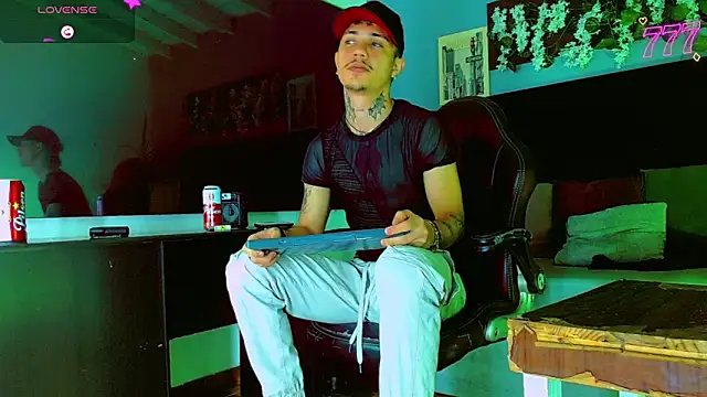 Živý XXX chat HannibalLester