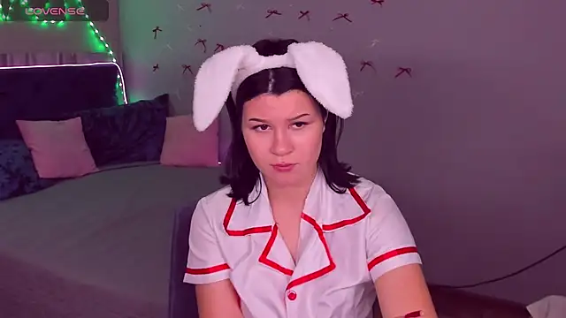 SaraBrownie's Live XXX Chat