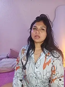 nairovyx Live XXX-Chat