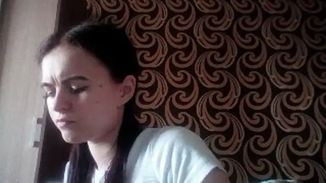KikiAmino Adlı Modelin Canlı XXX Sohbeti