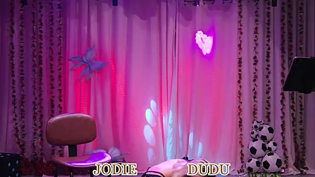 แชท XXX สดของ yznt-dudu