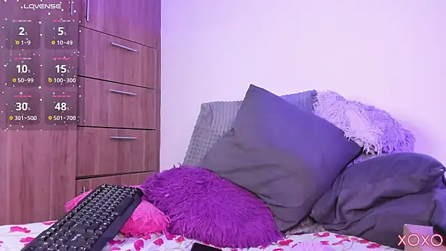 _urcutekitty – Naživo XXX chat