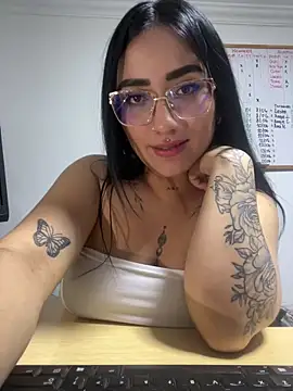 Chat XXX Live SeleneMore