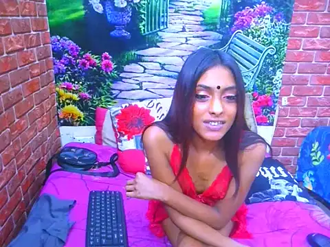 IndianPretty14u2Luv – Live XXX-chat