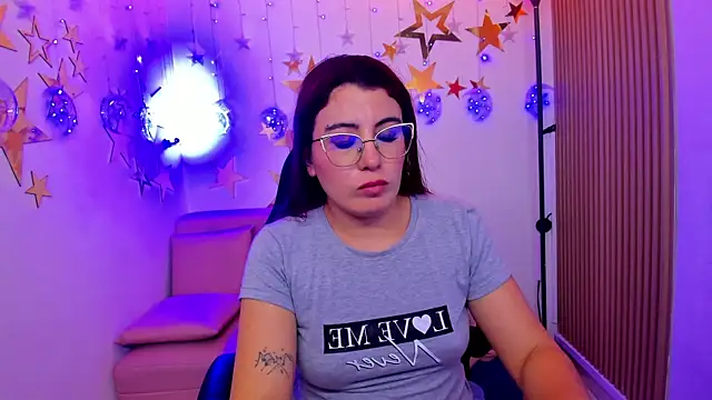 allison_mc Adlı Modelin Canlı XXX Sohbeti