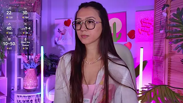 LanaBaker XXX чат на живо