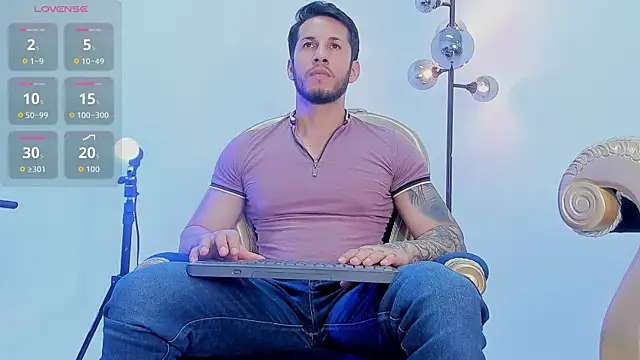 دردشة George_Diesell الجنسية المباشرة