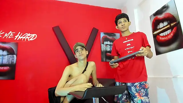 TWINKS_BOYSX XXX чат на живо