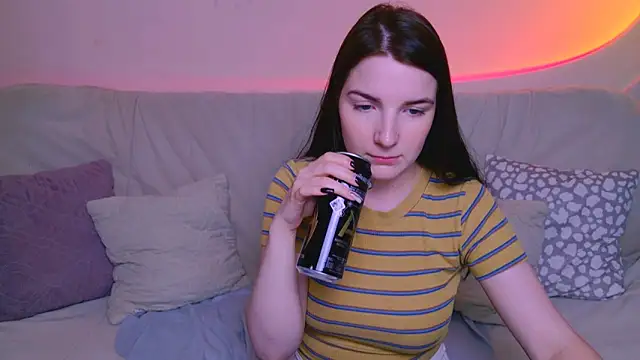 AliceChanel Chat XXX in diretta