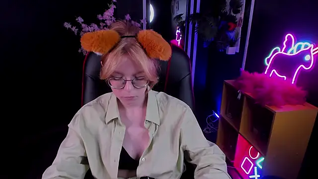 FoxxyyPolly Chat XXX in diretta